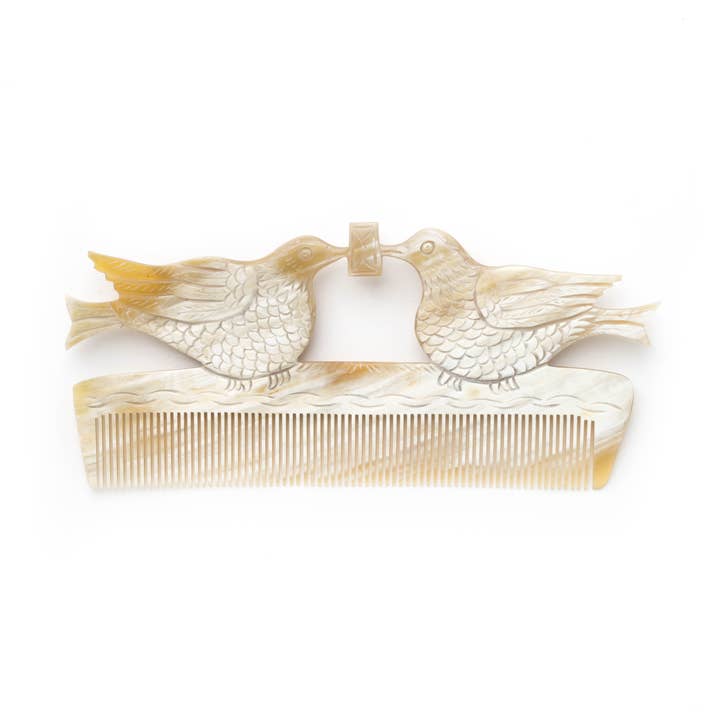Peigne à cornes de colombe pour la vente par Siren Song