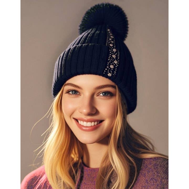 JC Sunny Fashion - Vente Bonnet – femme - Bonnet en tricot orné avec pompon3