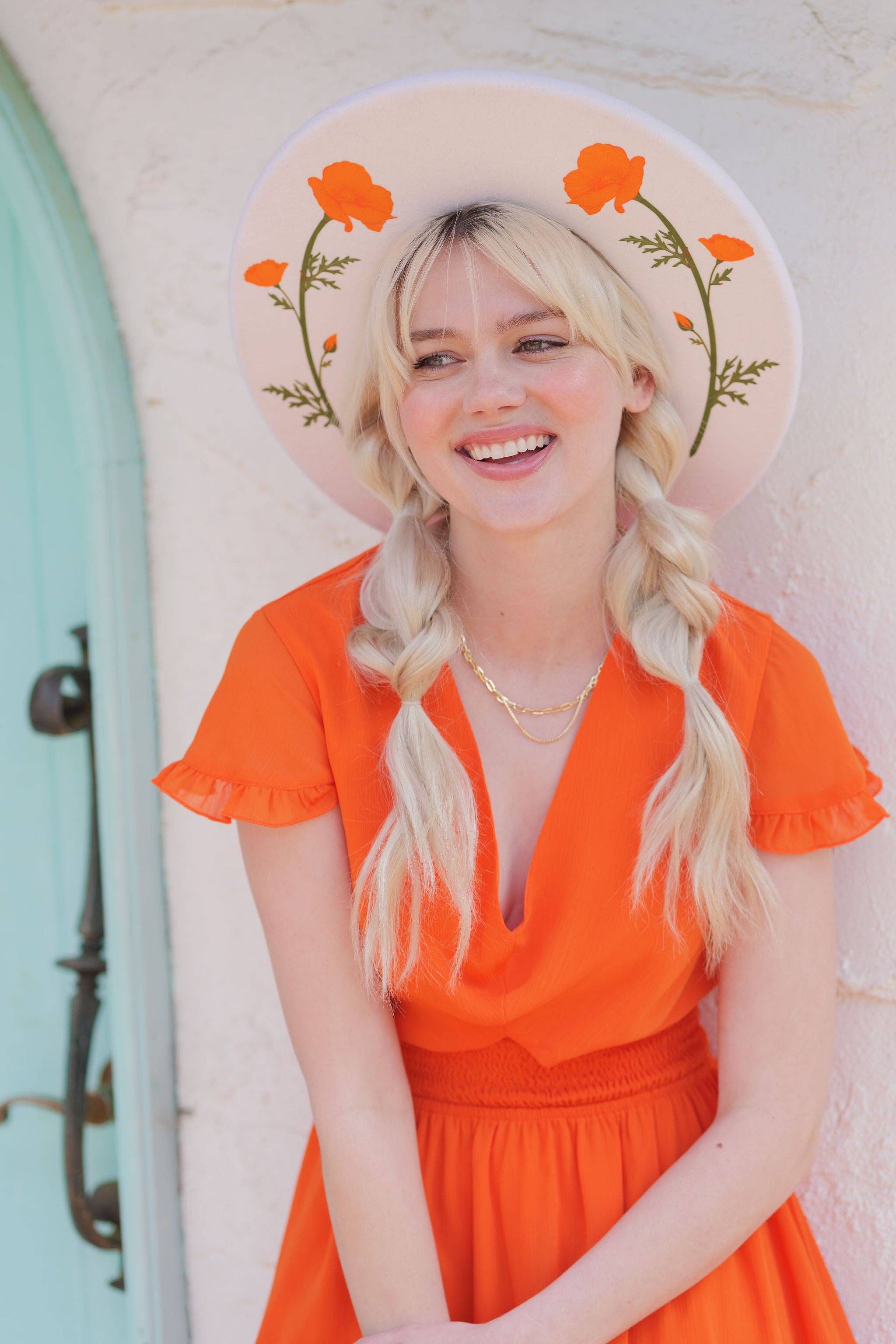 Wild as Heck – Großhandel Fedora-Hut – Damen – The Poppy (Kalifornien, Bleistiftkrempe, Unikat, Festival)3