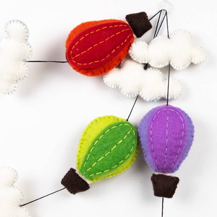 The Winding Road – Großhandel Wimpel/Girlande – Girlande - Filz-Heißluftballon6