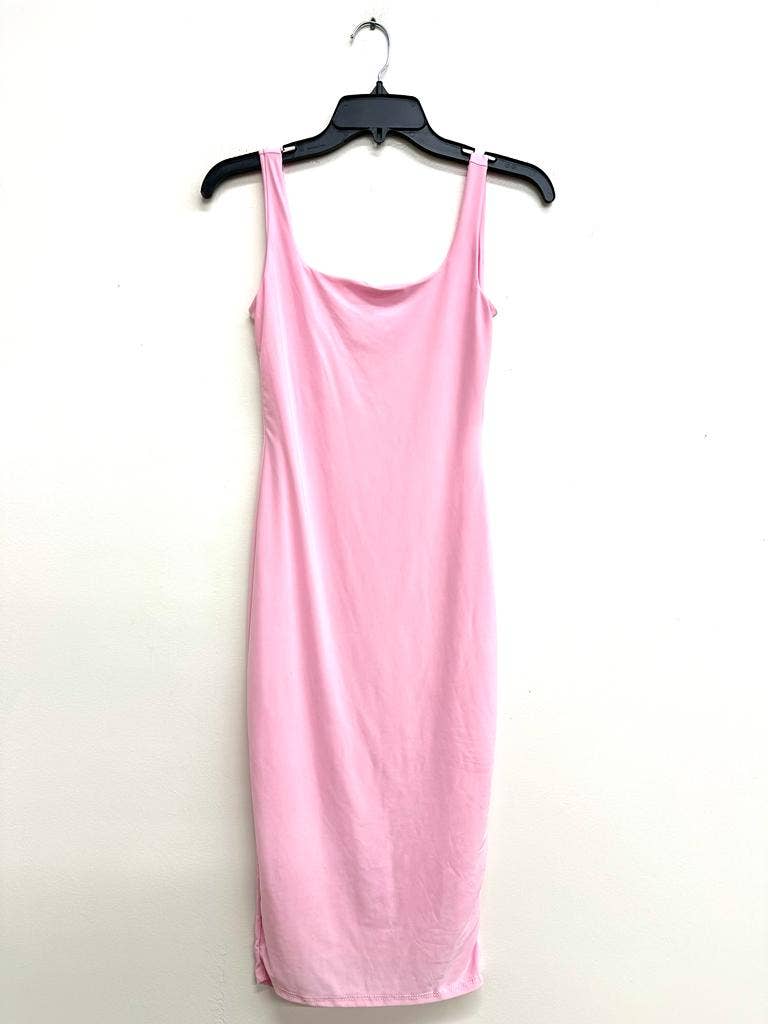 Uptown Apparel - Wholesale Dress - Women's - D11036 Tank Double Layer Midi Dress0