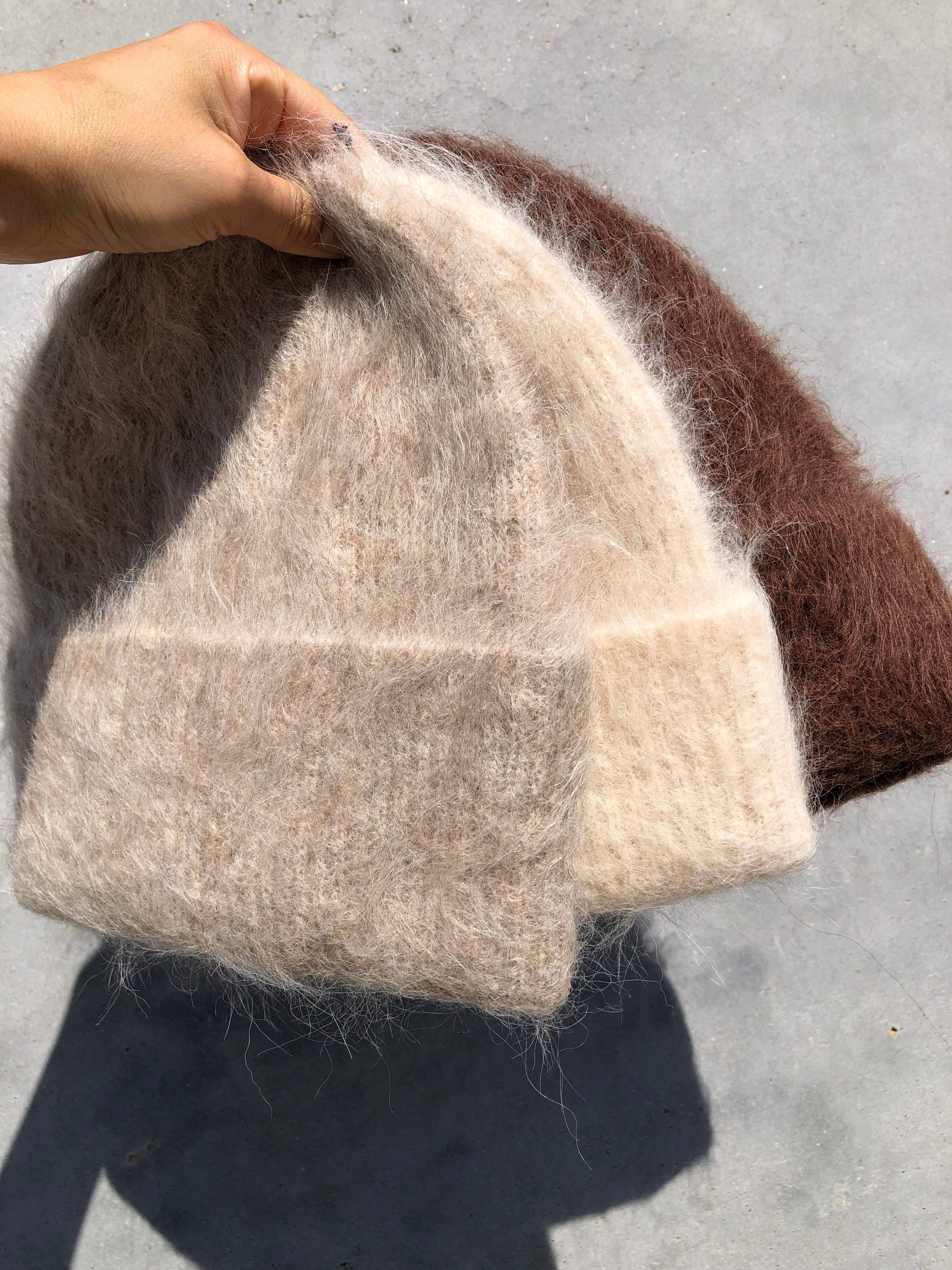Billy Bamboo - Wholesale Beanie - Women's - ALPACA FLUFFY BEANIE 11