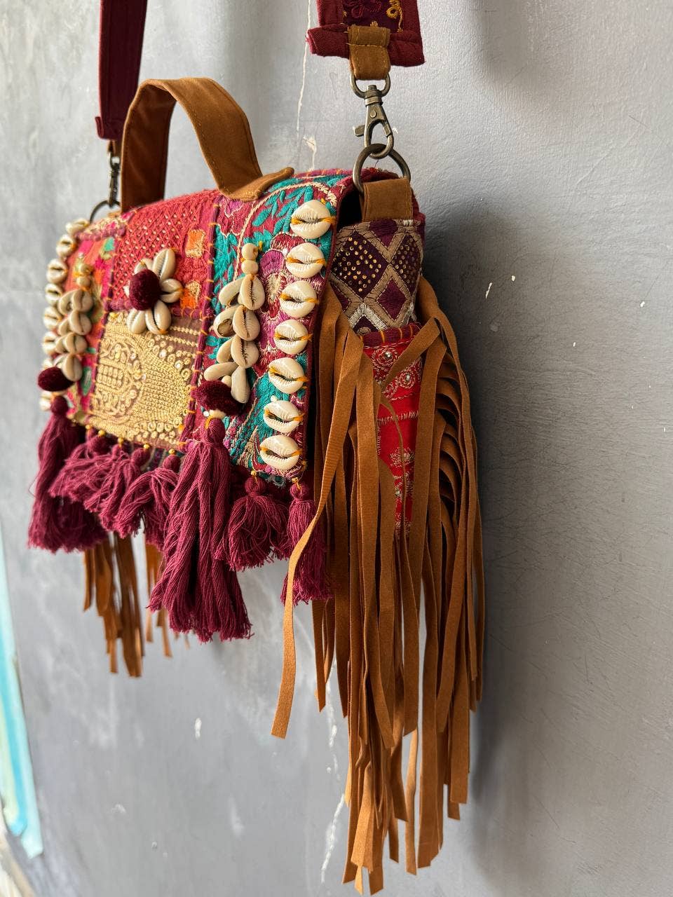 GYPSY STUDIO - Wholesale Shoulder Bag - Women's - Party Wear Bag Sequin Work Banjara Bags Embroidery Work Bag 4