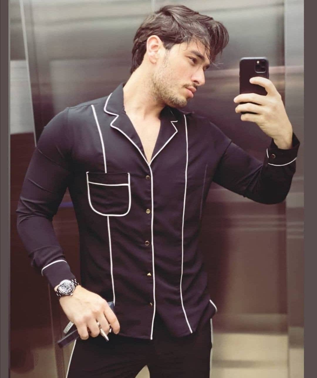 Nero Camicia pigiama nera Nº8 in vendita all'ingrosso su Faire8