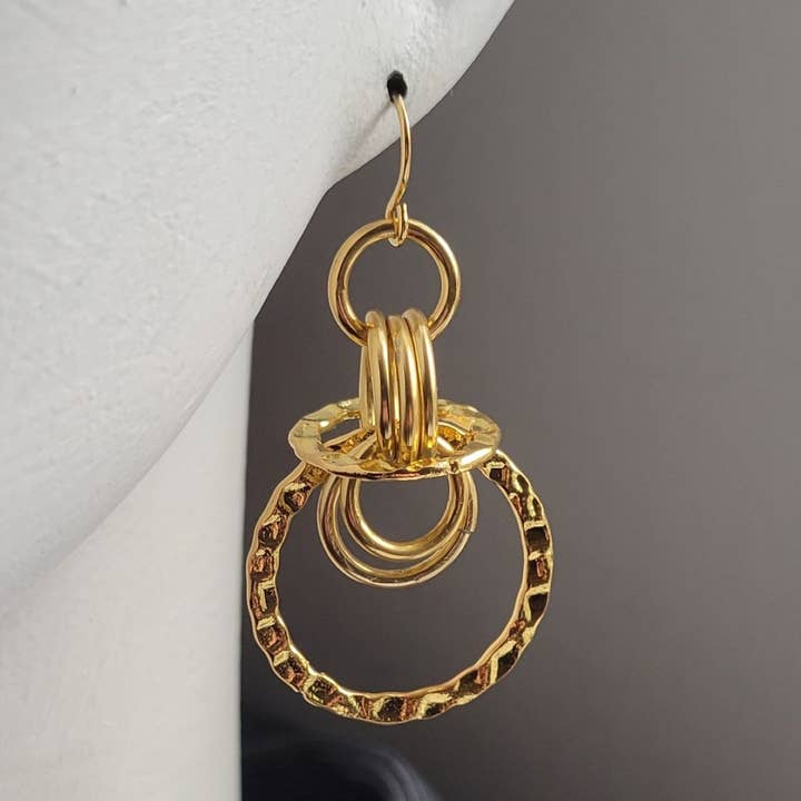 Orecchini a catena d'oro "Grande Paillette"/Boho/Western per la vendita all'ingrosso da parte di Teahan K Jewelry