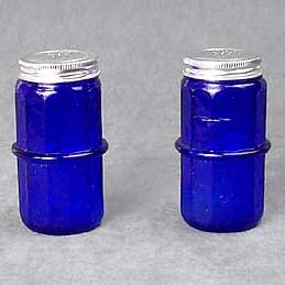 AA Importing - Wholesale Salt & Pepper Shaker Set - Hoosier Style Salt and Pepper Set in Green, Pink & Blue2