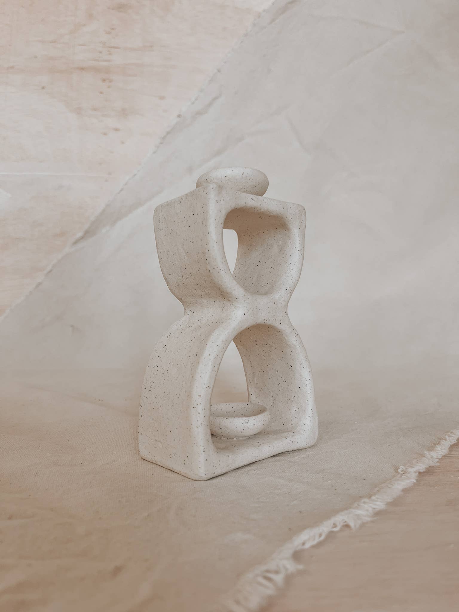 Anna Flowers Ceramics – Objeto de mesa decorativo por atacado – Altar de Cerâmica Feito à Mão – Decoração para Rituais e Meditação2