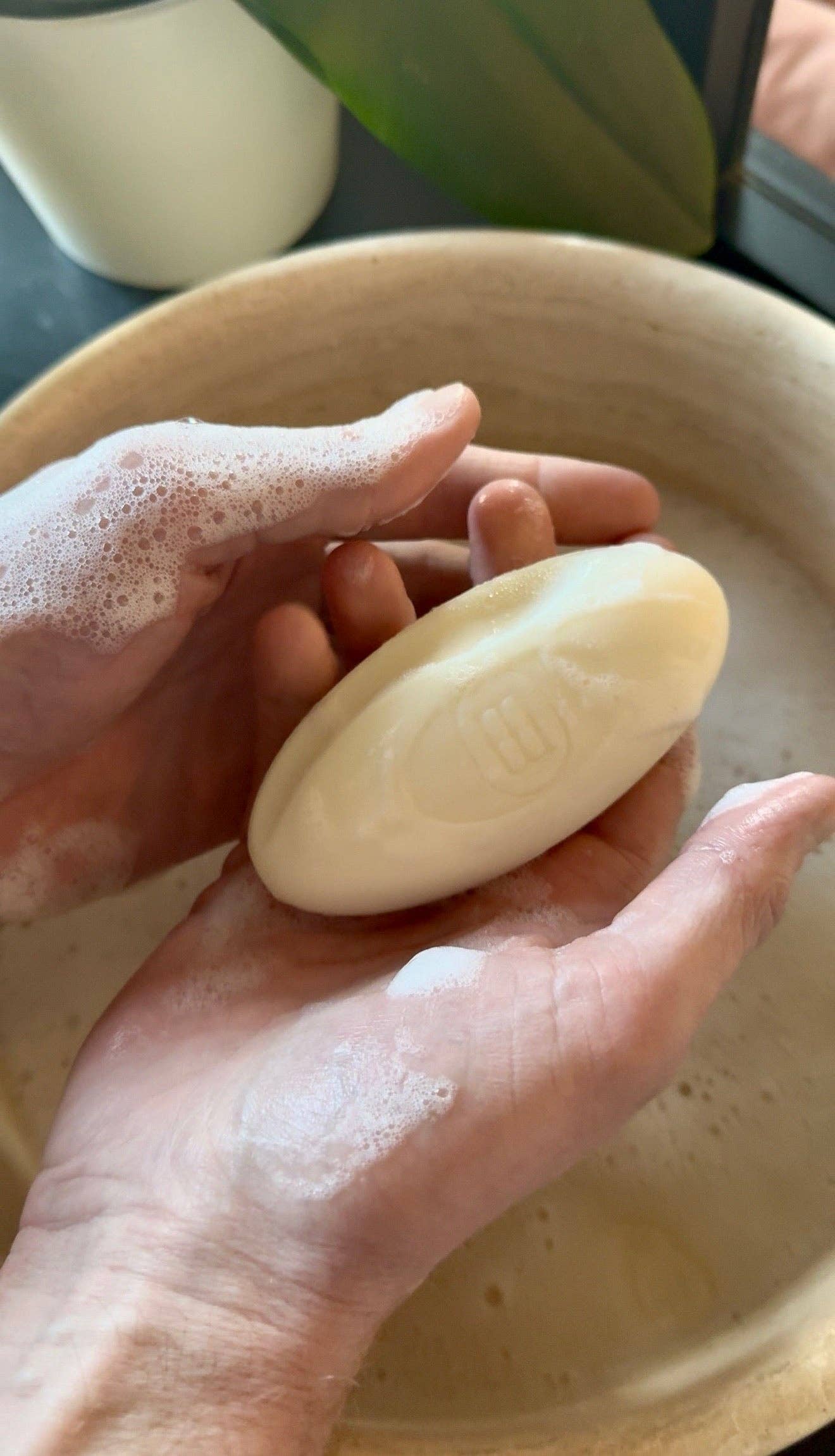 Maison Maison – wholesale Bar Soap – The Pebble Soap 140g0