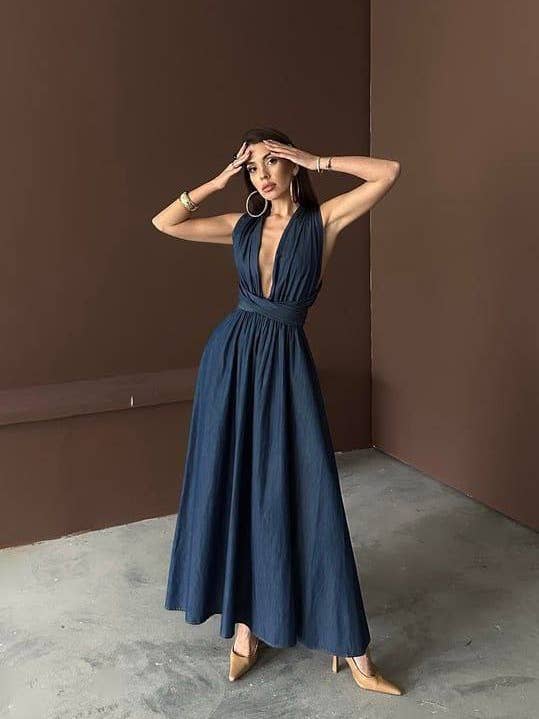 Abito lungo con scollo a V profondo, abito estivo lungo con schiena incrociata per la vendita all'ingrosso da parte di Design company-Fatma Balkir