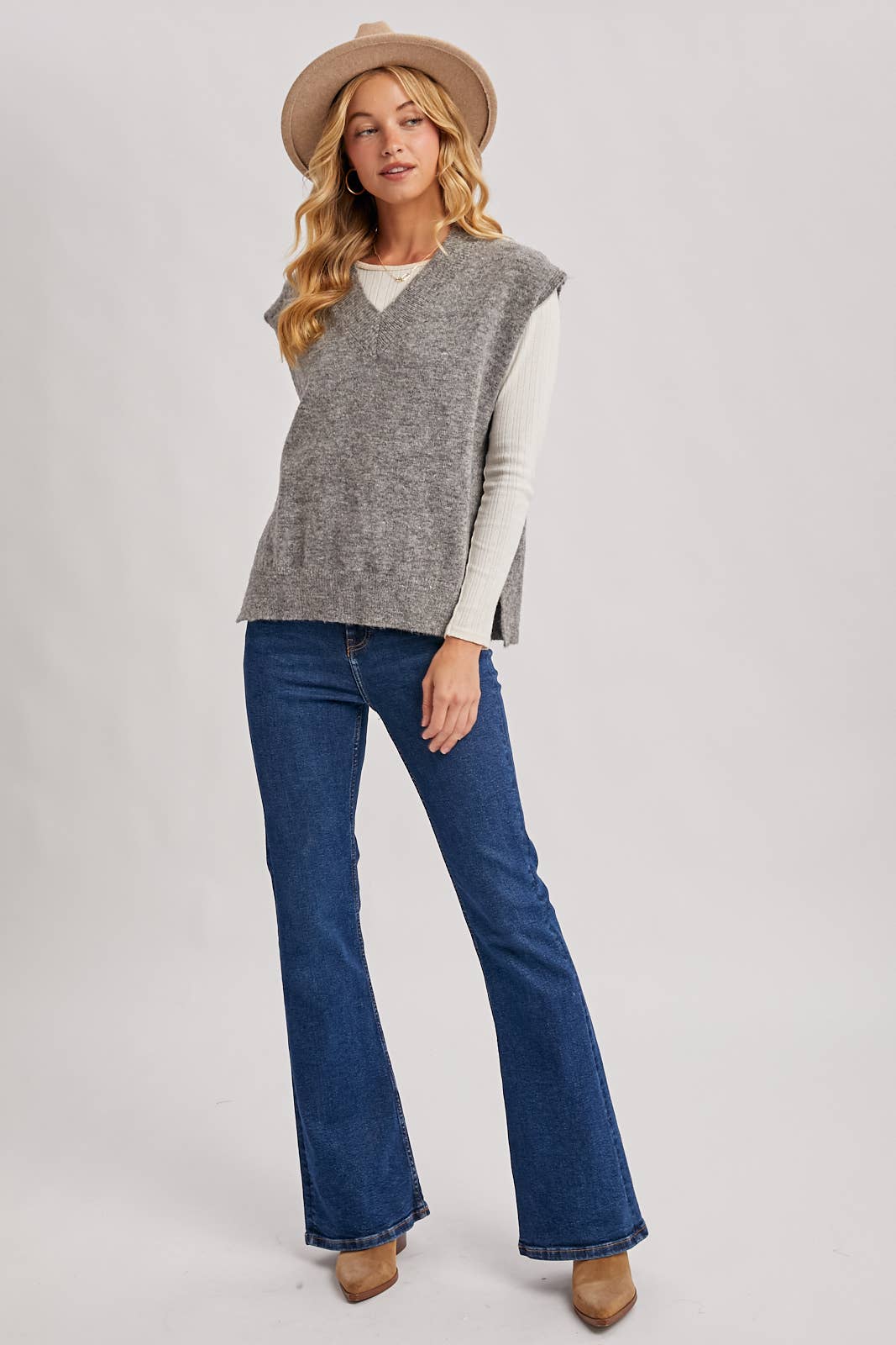 Bluivy - Wholesale Sweater Vest - Women's - OVERSIZED KNIT VEST9