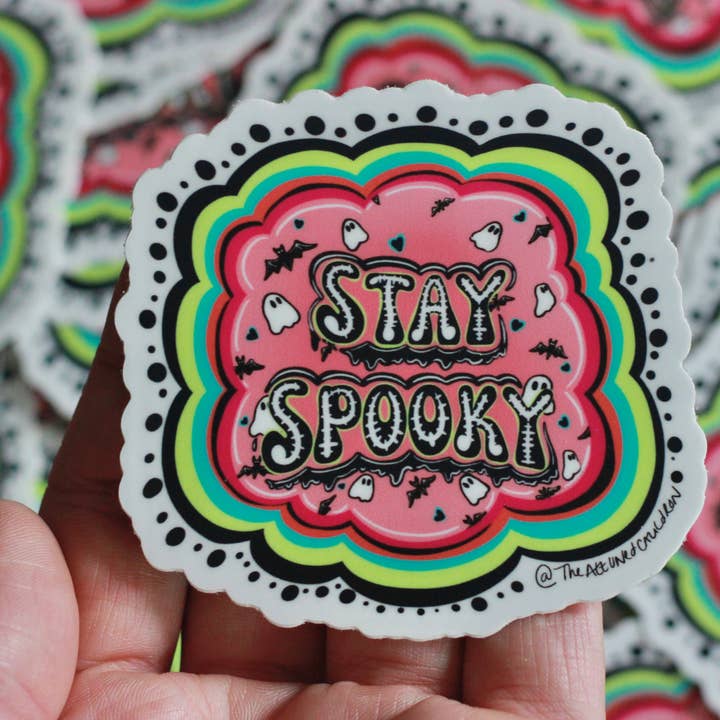 The Attuned Cauldron LLC - Venta al por mayor Pegatina - Pegatina de vinilo "Stay Spooky"