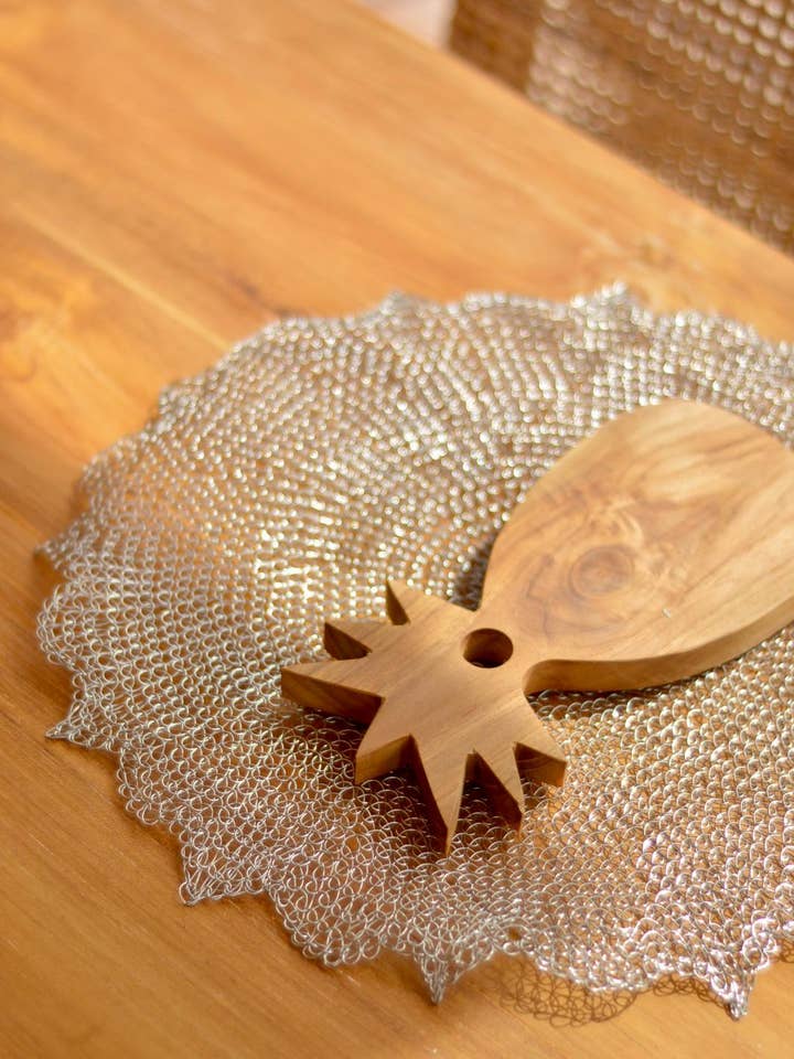 Conjunto de Mesa em Malha de Ferro Forjado – Besi por atacado de Kasary