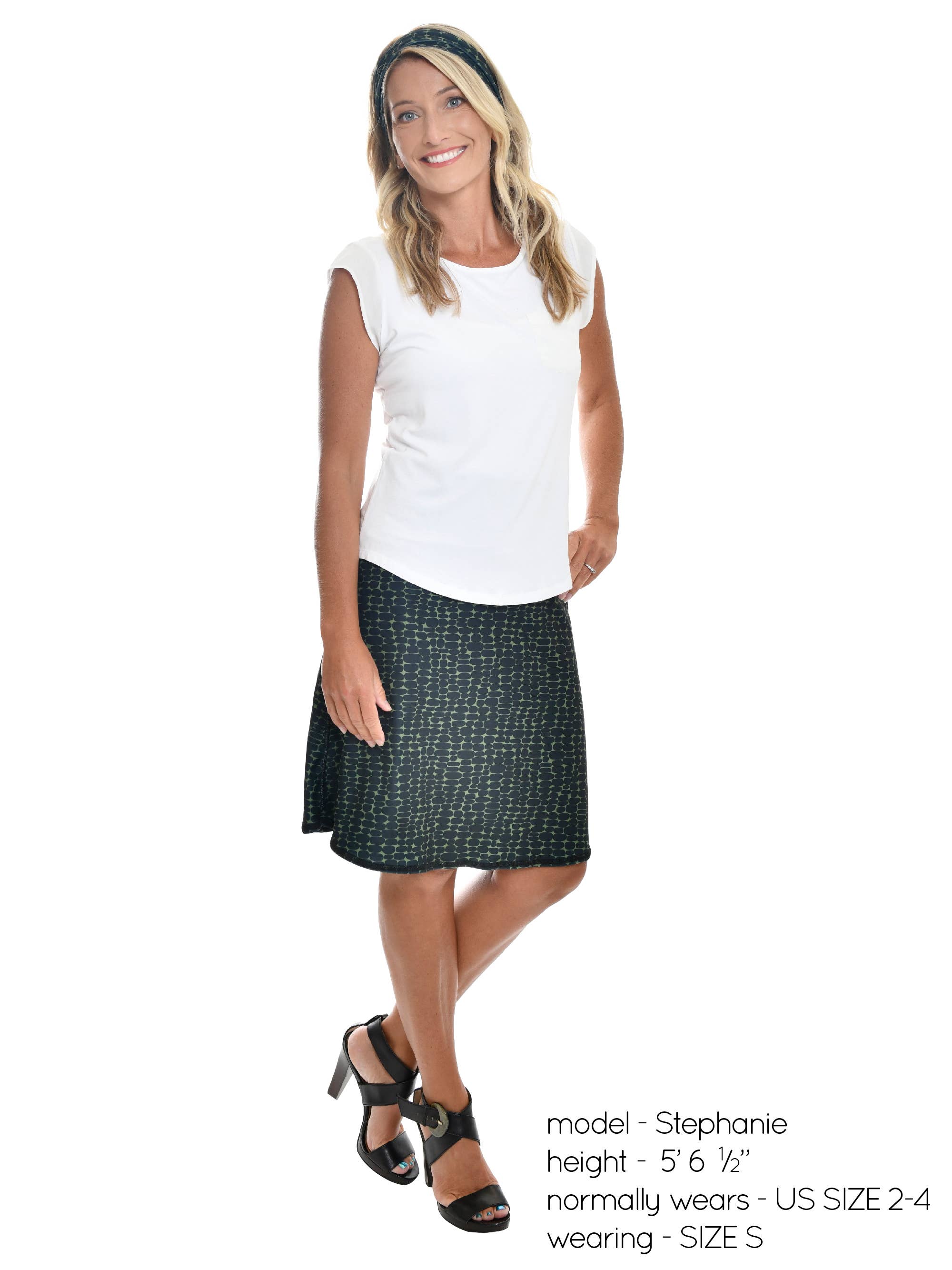 Green 3 - Wholesale Skirt - Women's - Reversible Sea Turtles & Pebbles Performance Skirt2