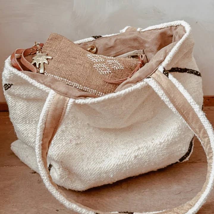 High crafty – wholesale Tote bag – Women's – Handmade Kelim Shoulder Bag – Wool & Cotton Fabric – 40 x 402