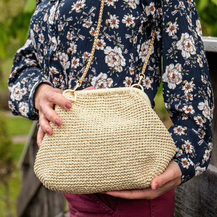 Raffia bag, Straw beach bag, Raffia clutch purse for wholesale by AND-selects Artisan Elegance