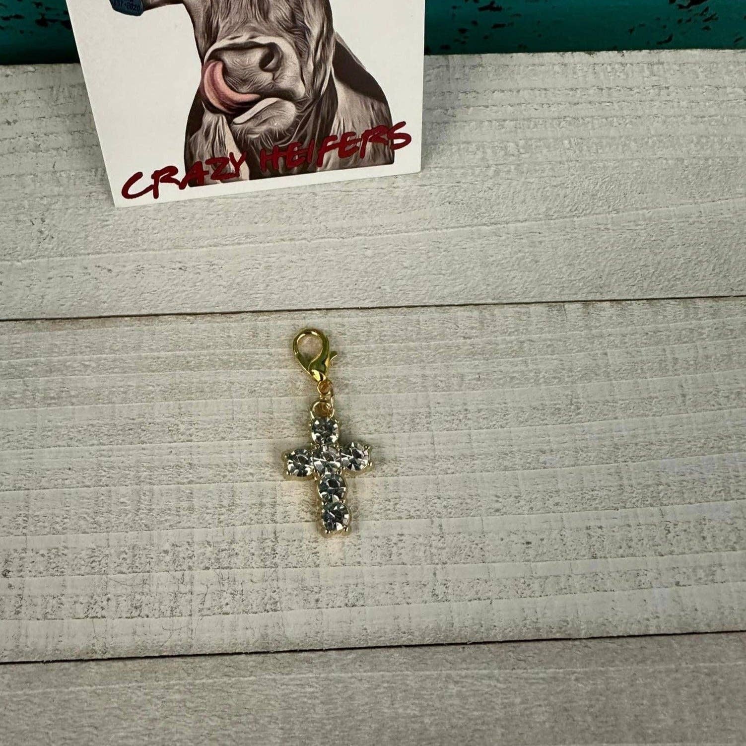 Crazy Heifers Wholesale - Wholesale Individual Charm/Pendant - Clip-on Charms Gold Tone V240