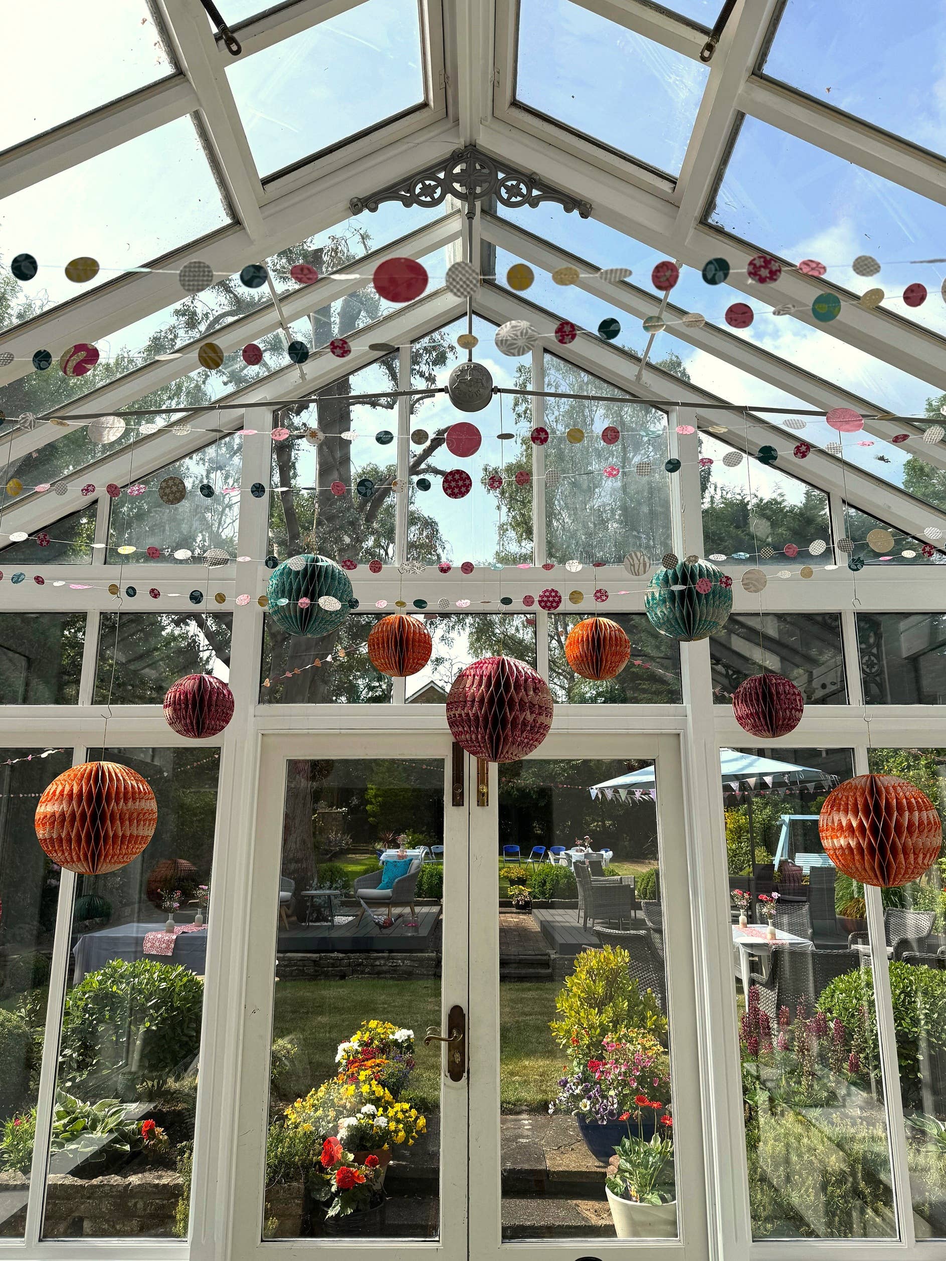 Globe Enterprise - Wholesale Ornament Set - Sustainable & Handmade Honeycomb Paper Decorations Magenta  5