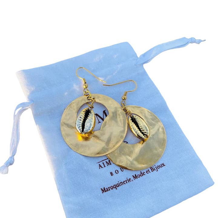 My Little Cauri 🐚 Gold Hoops for wholesale by Coraly Création Bijoux