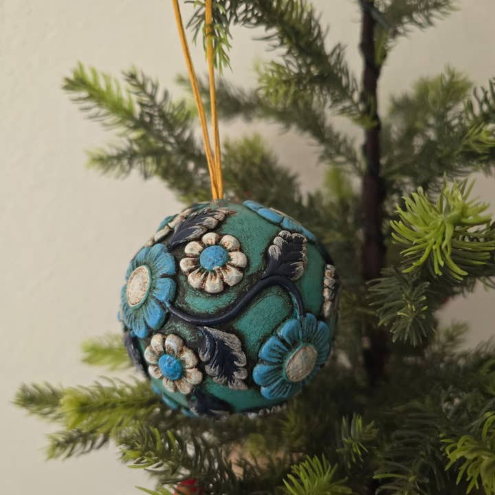 WUAMAN - Alpaca - Wholesale Ornament - Ceramic Ornaments | Handmade Ornaments | Holiday6