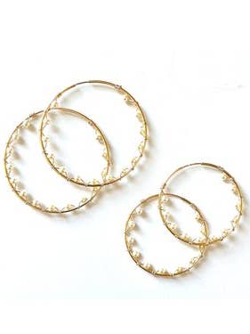 Cerchi dentro e fuori per la vendita all'ingrosso da parte di Jennifer Tuton Jewelry