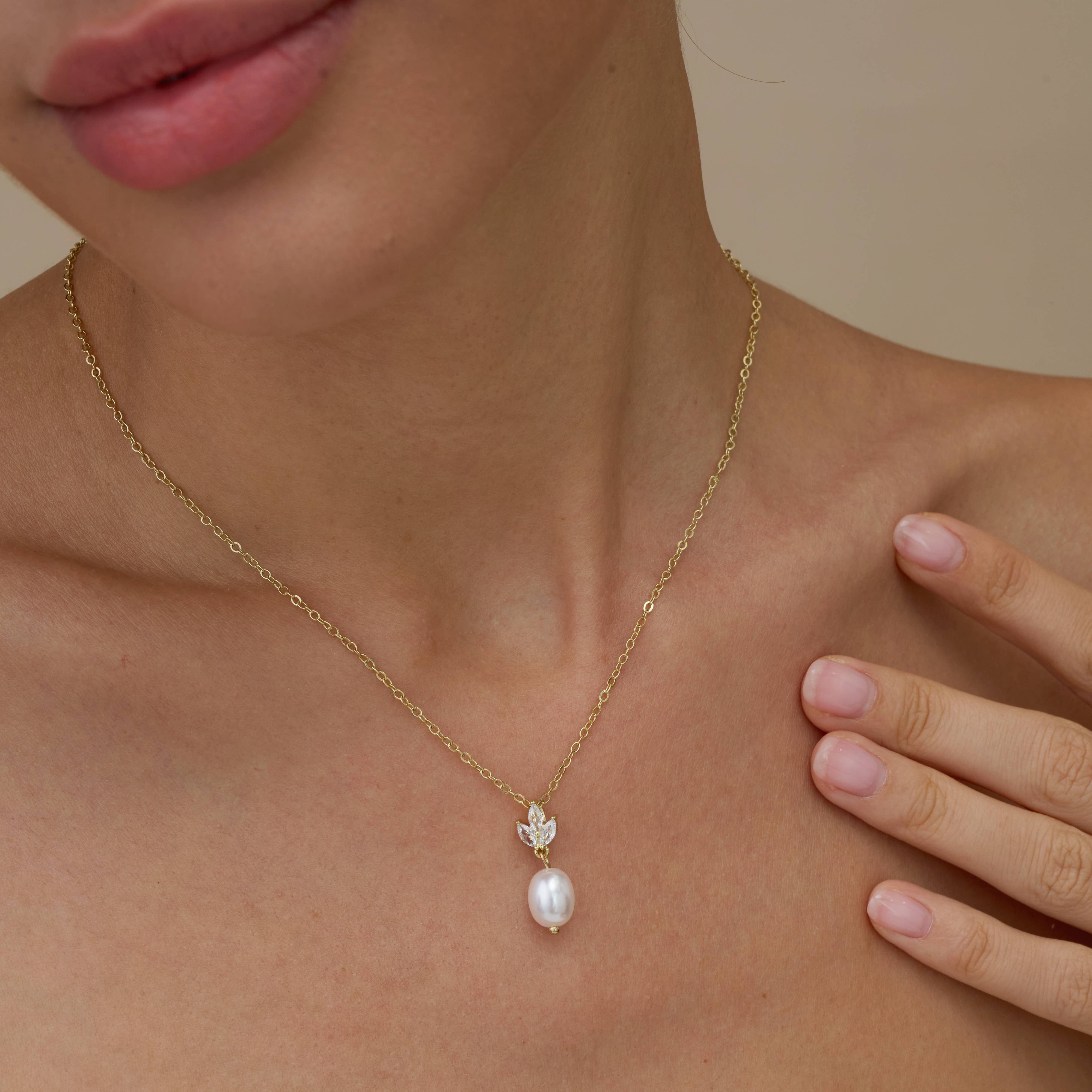 Drrtymagic - Vente Parures de bijoux - Boucles d'oreilles pendantes en perles d'eau douce avec diamant et ensemble collier6