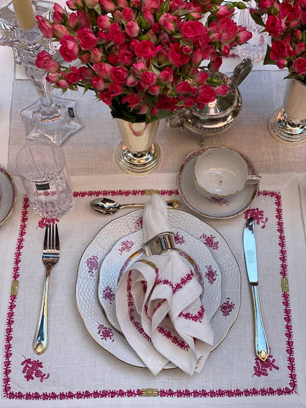 Tulip Haus - Wholesale Placemat - Herend %100 Linen Placemats, Floral Embriodery3