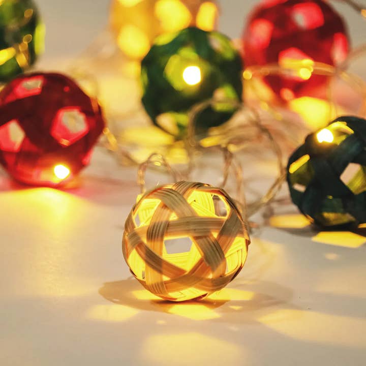 Multicolor Star FullMoon Eco Handmade WovenBamboo FairyLight for wholesale by Zwende