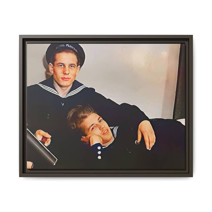 Walt & Pete - Wholesale Photograph - paire 010 | Framed Vintage Photo - Matte Canvas34