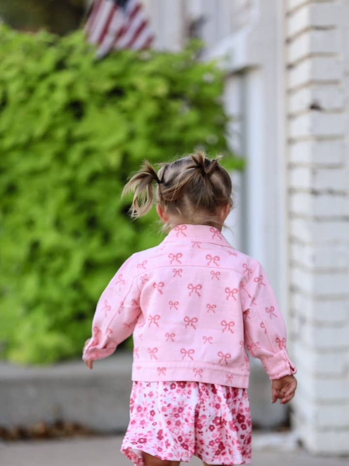 Rylee Faith Designs – wholesale Buttoned-down shirt – Kids – Pink Fall Girls Butterfly Print Denim Top2