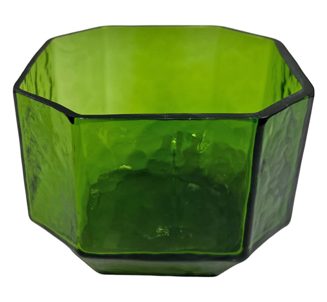 2626 Designs – wholesale Vase – Decorative Handmade Glass Vase in Green7