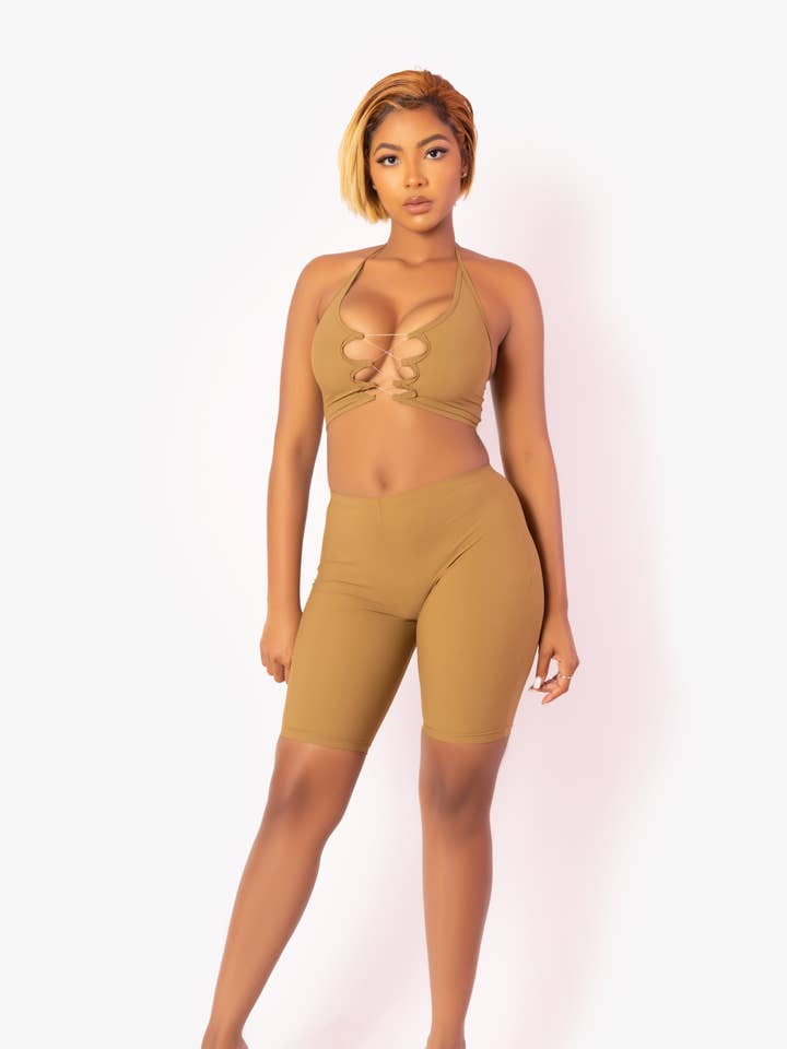 Top Invisible Infinity Tan scuro con set di pantaloncini da motociclista per la vendita all'ingrosso da parte di Playsuit Apparel