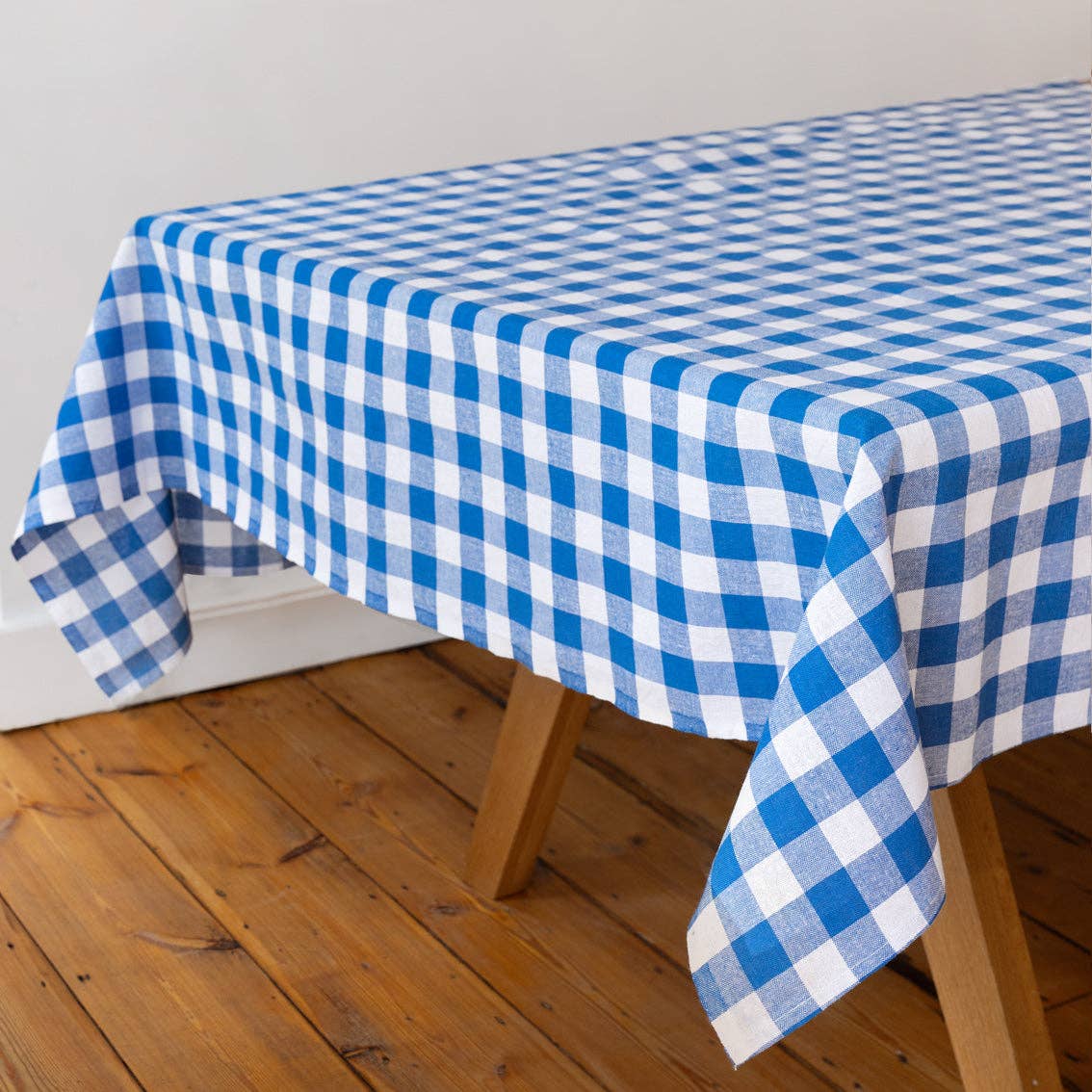 Talking Tables UK – wholesale Tablecloth – Bon Appetit Blue & White Fabric Gingham Tablecloth1