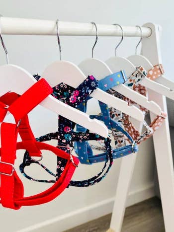 Justerbar sele for engroshandel hos Furrify Accessories