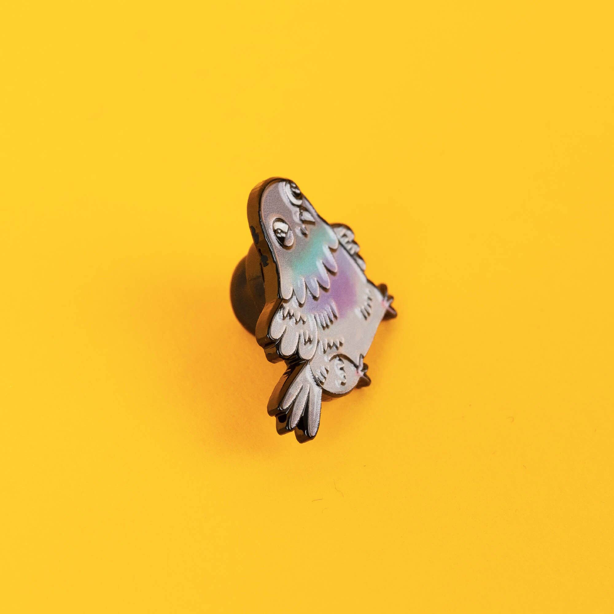 Katie Abey - Wholesale Reversspeld/knoop - Look! Het is een duif enamel pin3