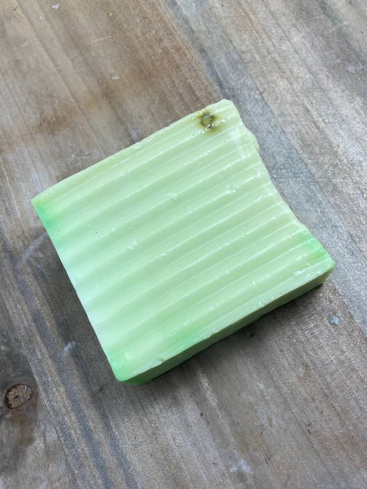 Mint Body Bar for wholesale by Suela’s Home Remedies