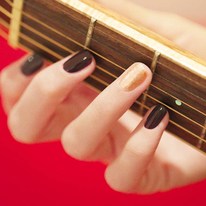 Manucurist - Wholesale Nail Polish - Nail polish - Hollyhock3