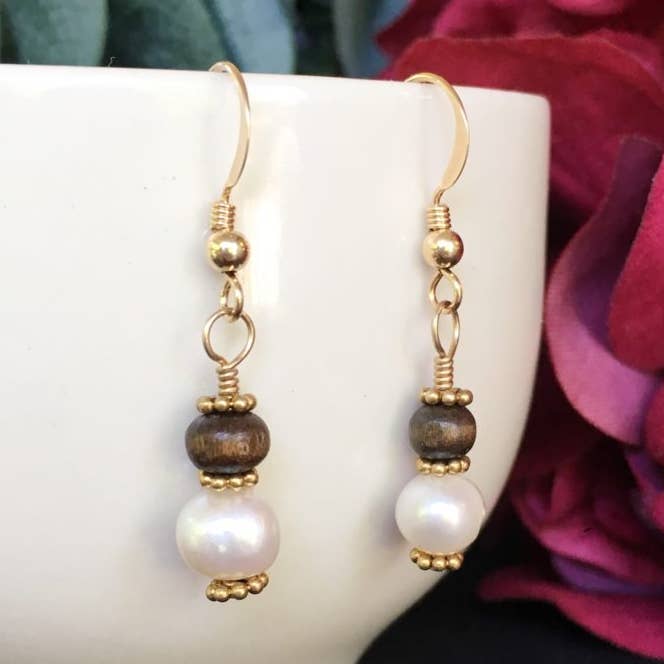 Trä, Pärla och Vermeil Örhängen för wholesale av Shy Violet Art Jewelry