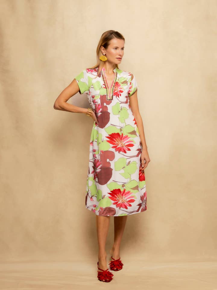 Kort kjole med korte ærmer Delia for engroshandel hos NIZA