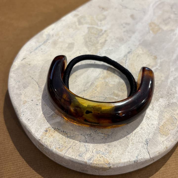 Angels Whisper Accessories - Wholesale Hair clip – Women’s - Crescent Resin Hair Cuff Tie (2col)1