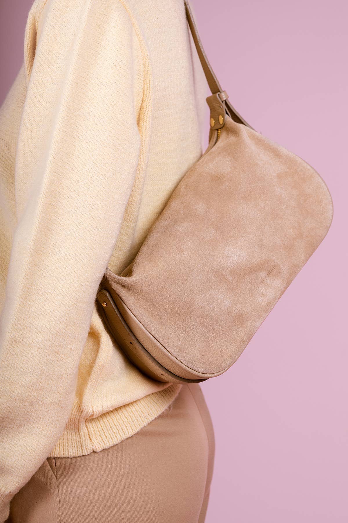 Cherry Paris - Wholesale Top Handle Bag - Women's - AMICIE SUEDE Bag - 41598