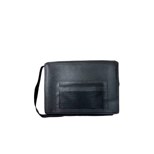 Deux Mains: Haiti Fair Trade - Wholesale Messenger Bag - Unisex - Unisex Leather Messenger Bag5