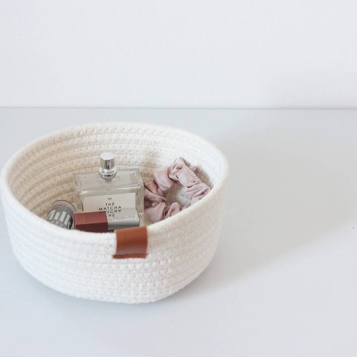 Sprout & About - Wholesale Basket - Kids & Baby - White Woven Cotton Rope Round Basket