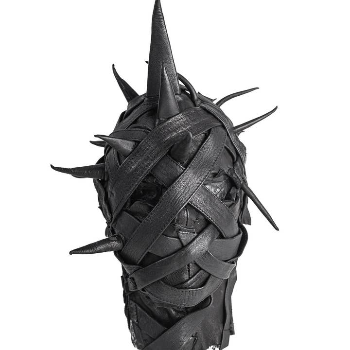 Damm + Beau x Jungle Tribe Remmad Spikad Läder Gimp Mask för wholesale av JUNGLE TRIBE