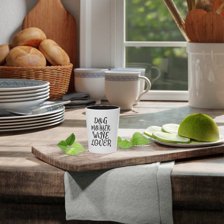 Schwarz Schnapsglas-Party-Tequila aus Keramik, lustige Liebe, Hund, Mütter, die sarkastischen Spruch „Mama Doggos“, urkomische Hunde, Mama Margarita, Wein für Enthusiasten, trinken für den Großhandel auf Faire