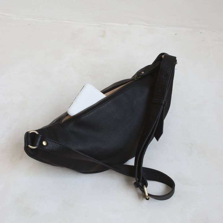 MANDRN - Wholesale Belt Bag - Women's - Atlas - Black5