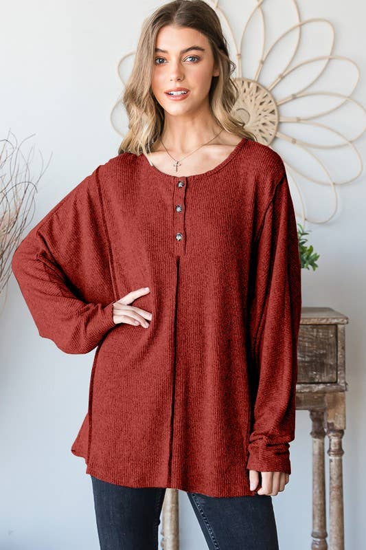 HEIMISH – wholesale Tunic – Women’s – ET6812-10 SOLID RIBBED TOP WITH BUTTON AND STITCH0