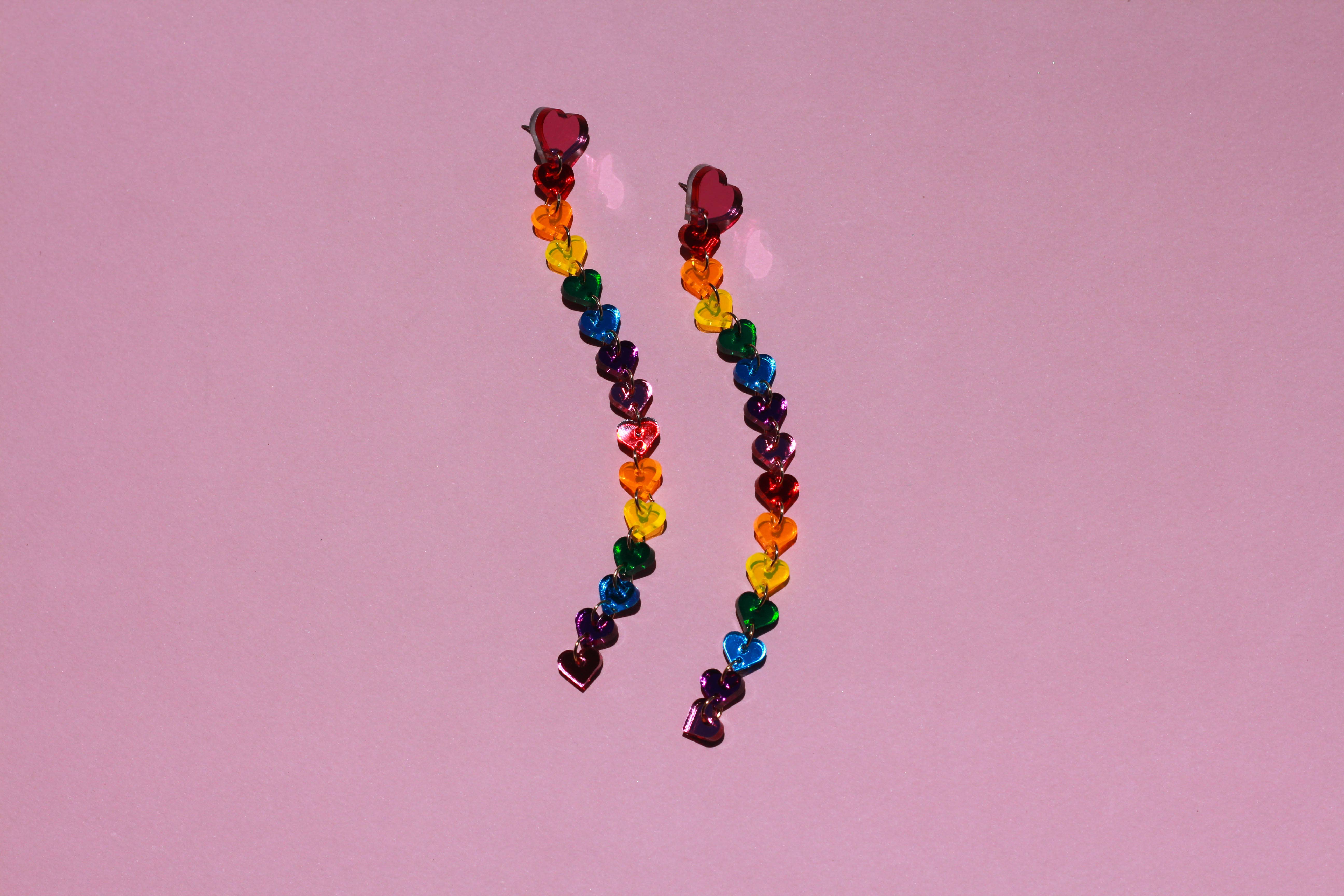 LUNA & SAYA - Wholesale Dangle Earrings - Rainbow Heart Drops Shoulder Dusters6