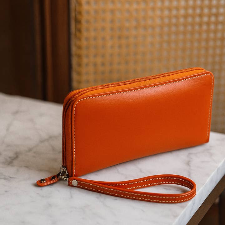 Hides - Wholesale Wallet - Women's - Leather Zip Around Wallet31