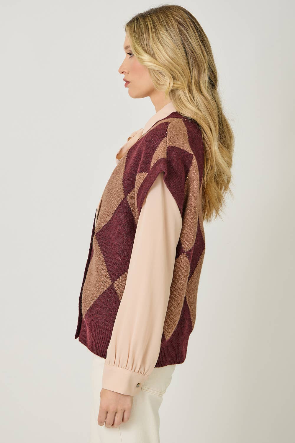 Mystree – wholesale Sleeveless sweatshirts – Women′s – 61140 Argyle Sweater Vest6