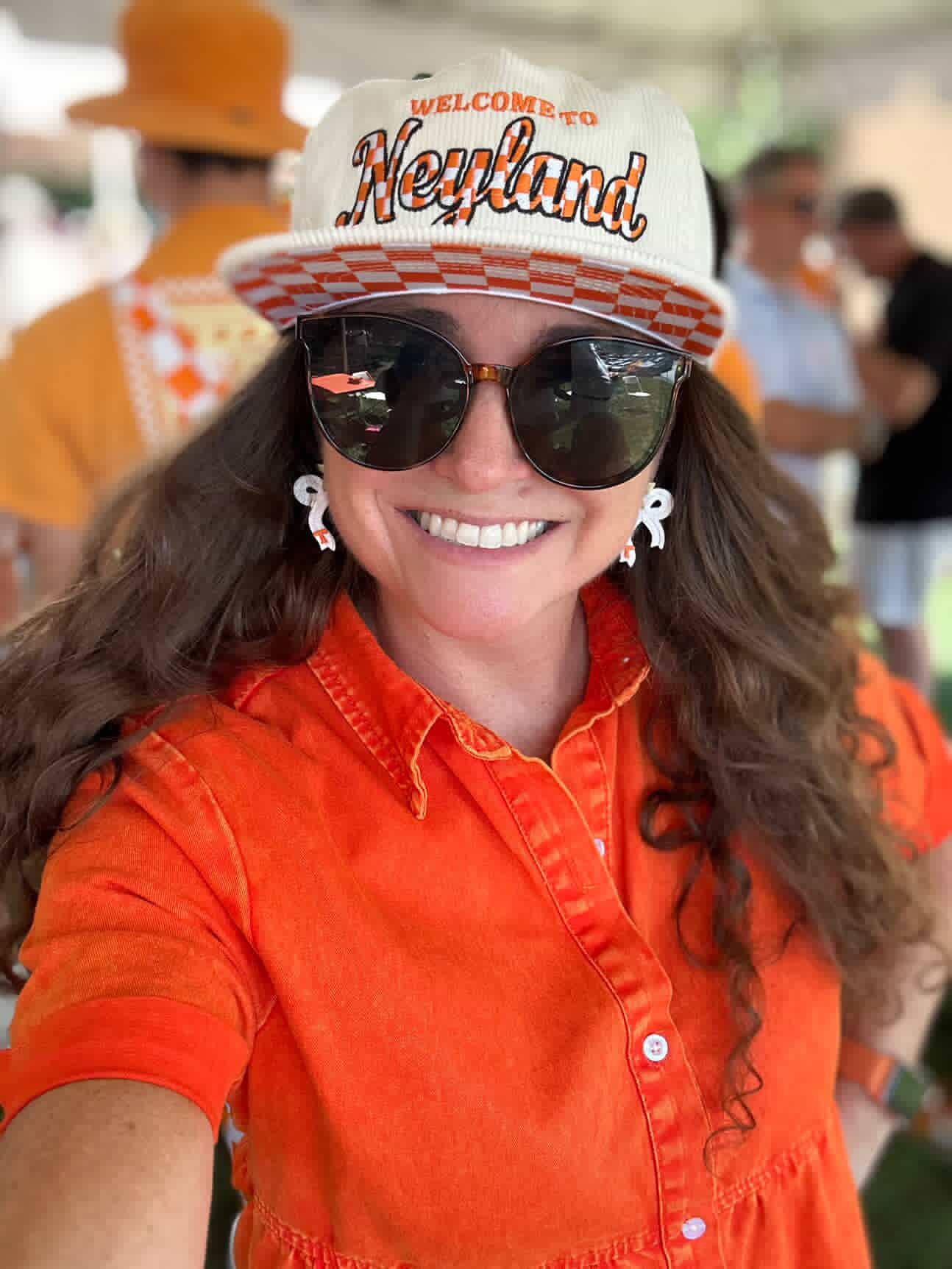 Sweet Tree - Wholesale Dangle Earrings - White and Orange Bow Jewelry | Gifts, Tennessee, Vols2